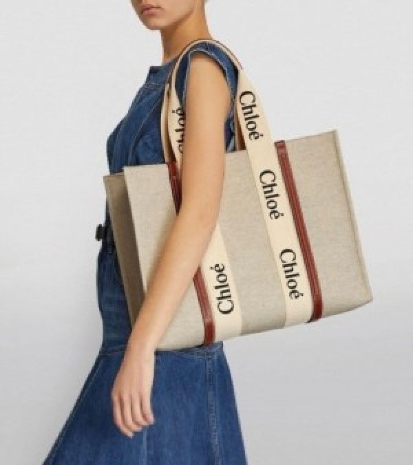 CL TOTE BAG NOW INTRODUCING THE LATEST EDITION