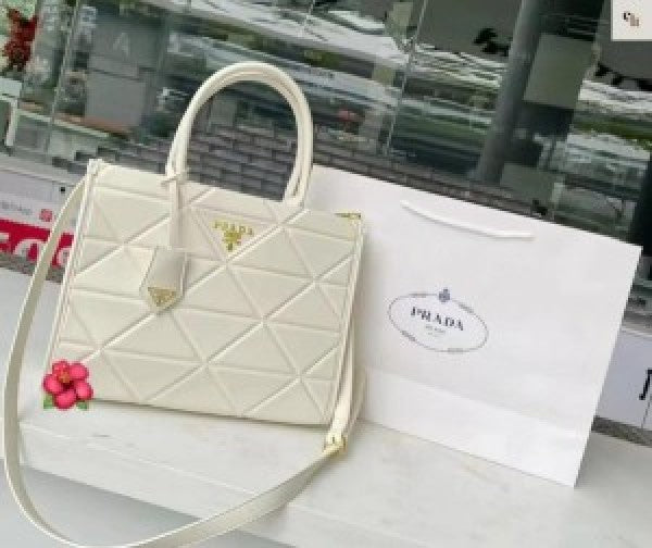 PDa leather symbole tote bag with dust cover & dust bag