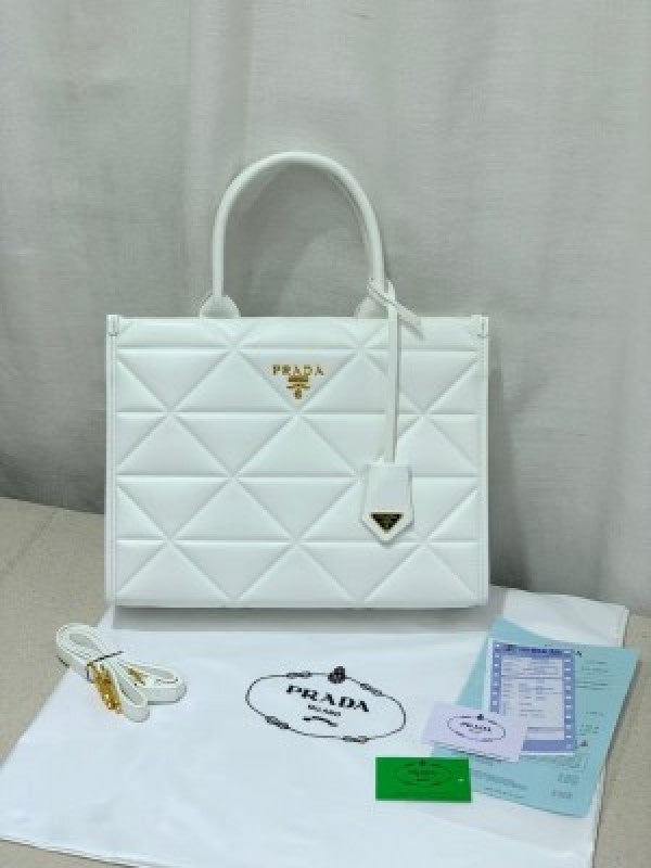 PDa leather symbole tote bag with dust cover & dust bag