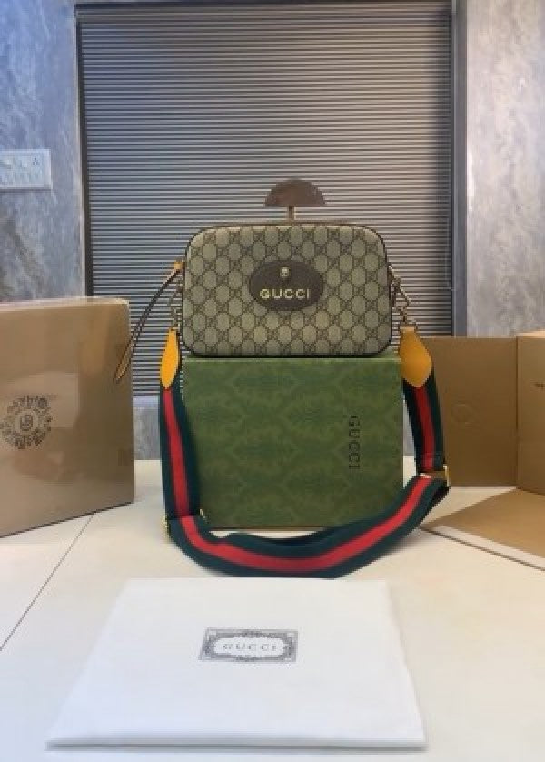 gci neo vintage gg supreme messenger bag with og box