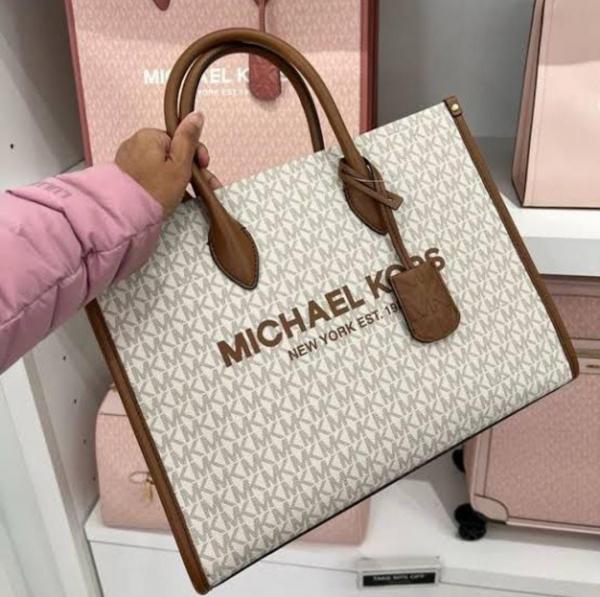 MK mirella tote bag with dust bag