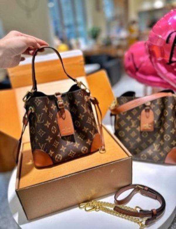 LV Bucket Sling Bag With Box Dust Bag Sling Belt
