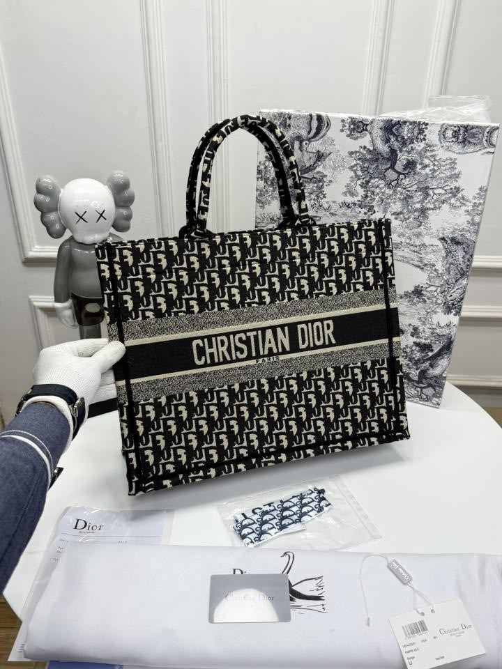 Dio book tote bag premium quality with scarf&og box