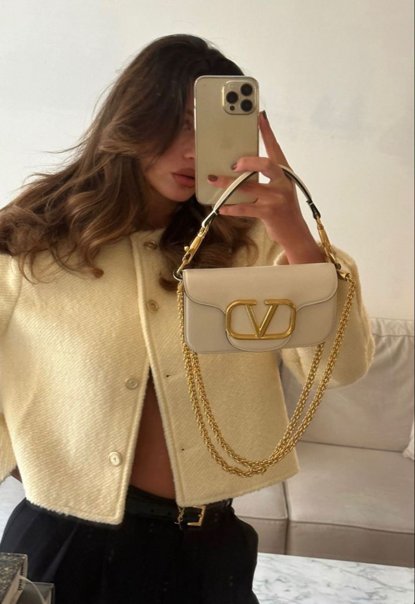 Val garavani handbag with box premium quality