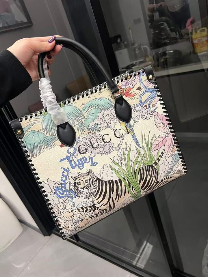 GCi tiger jackie print hand bags for women tote bag premium quality with box