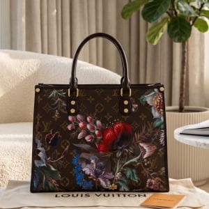 LV on the go limited edition with dust bag and premium quality box