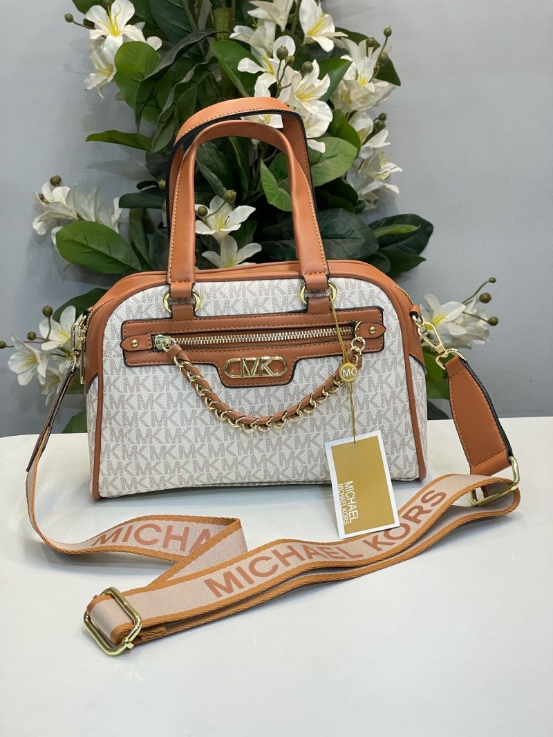 MK willias burg boston bag with dust bag white