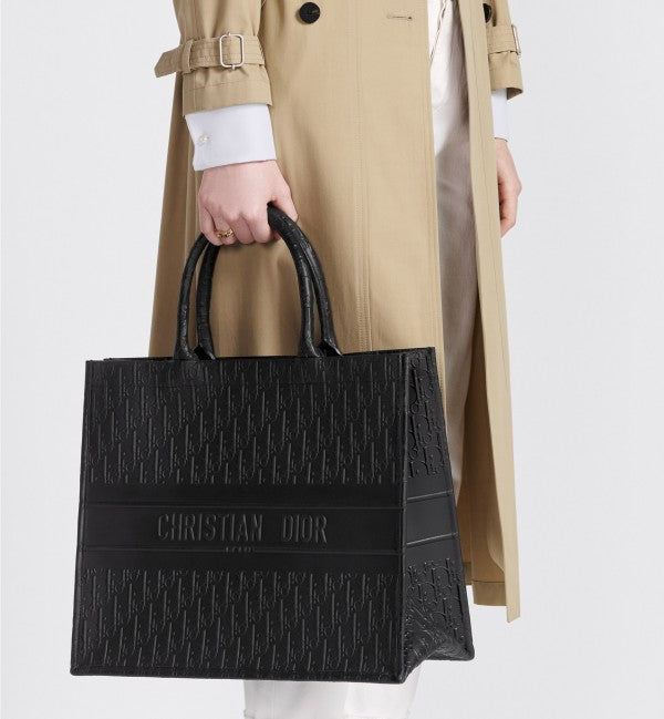 Dio tote bag premium quality with zipper(dust cover)