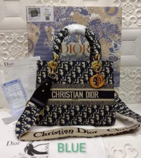 Dio LADY BAG WITH BRAND BOX