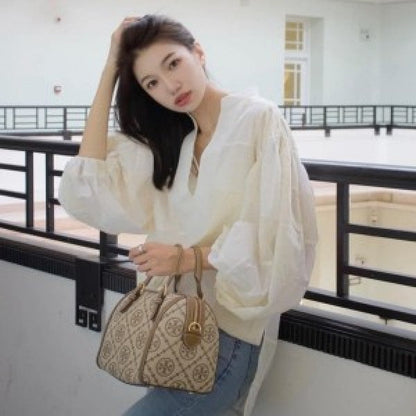 TB T monogram speedy with box