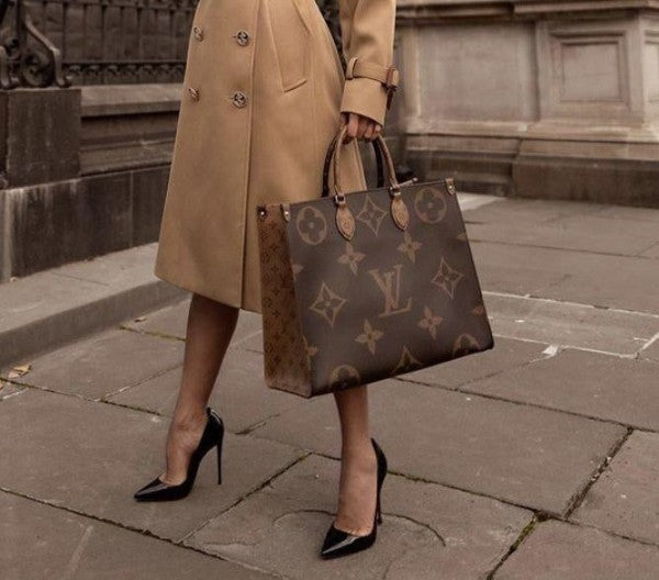 LV onthego bag with og box premium quality