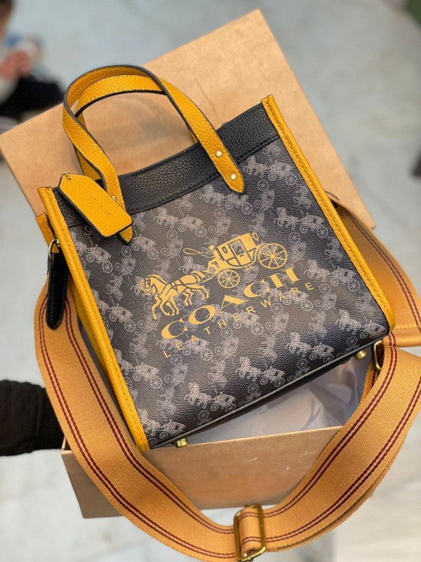 CH Field Tote bag With Box