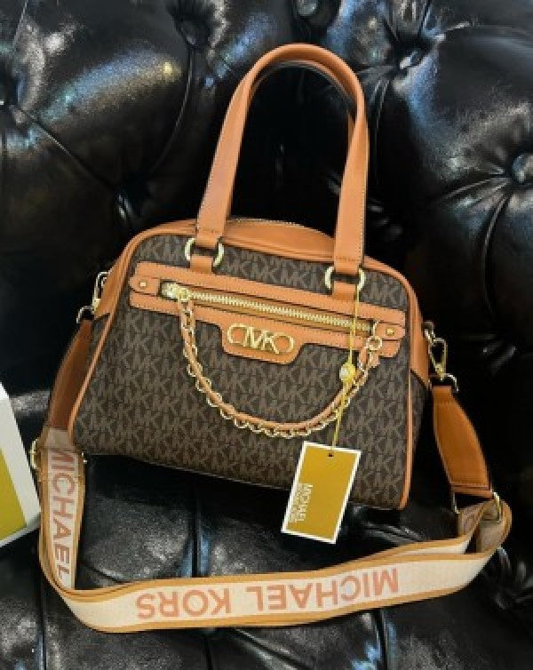 MK willias burg boston bag with dust bag white