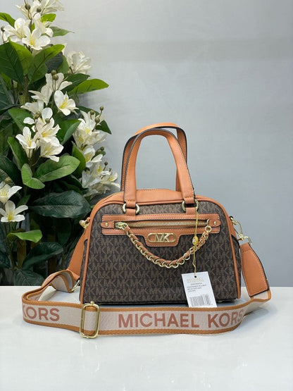 MK willias burg boston bag with dust bag white