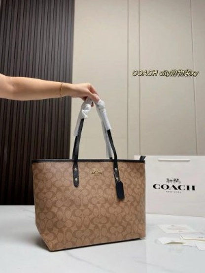 CH Hutton tote bag withbox