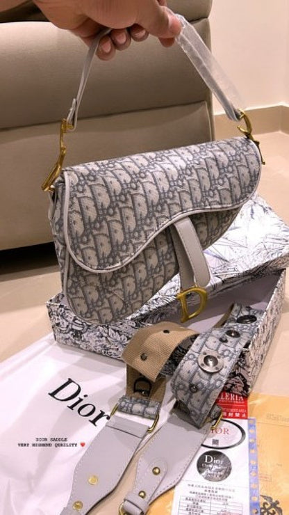Dio saddle with box (Copy)