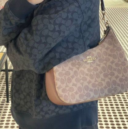 CH hobo Teri sling bag premium quality with box