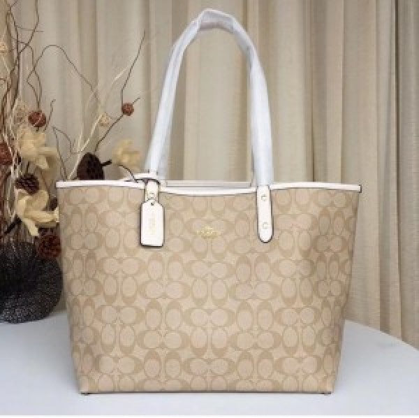 CH Hutton tote bag withbox