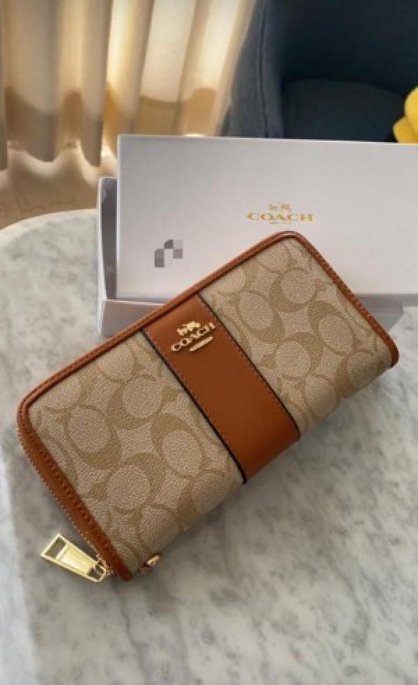 CH Wallet With Original Box