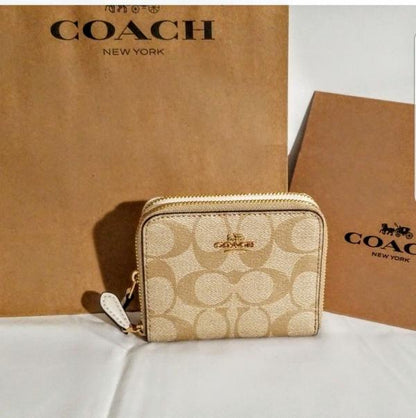 CH Miniature Mini Wallet with box