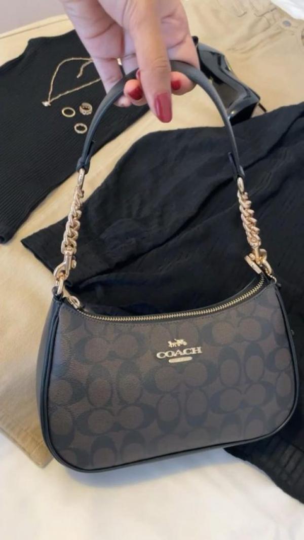 CH teri shoulder bag in signature canvas bag with box