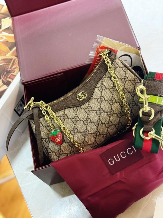 GCi ophidia shoulder bag with cherry zip double box red box packing(carry bag)