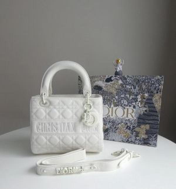 DIO Lite Cannage Ultra Matte Handbag with premium quality box