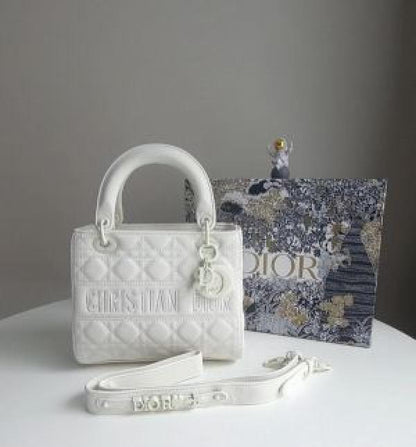 DIO Lite Cannage Ultra Matte Handbag with premium quality box