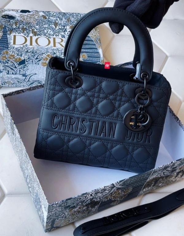 DIO Lite Cannage Ultra Matte Handbag with premium quality box