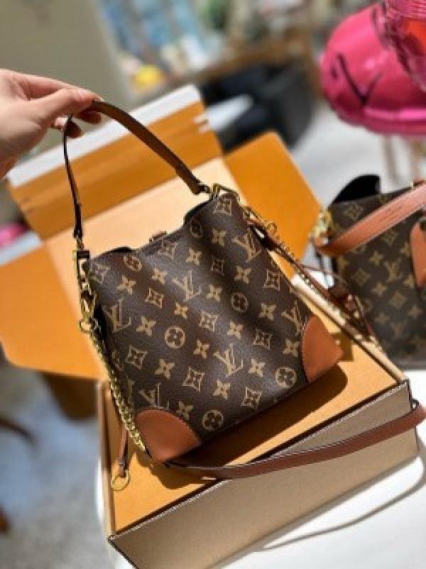 LV Bucket Sling Bag With Box Dust Bag Sling Belt