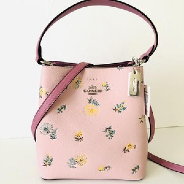 CH floral bucket with box premium quality with box