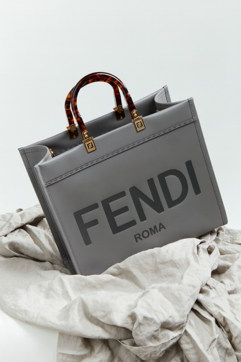 Fd Sunshine Shopper Tote With Charm LongBelt