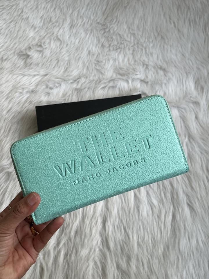 MJ Black Long Zippy Wallet With Box
