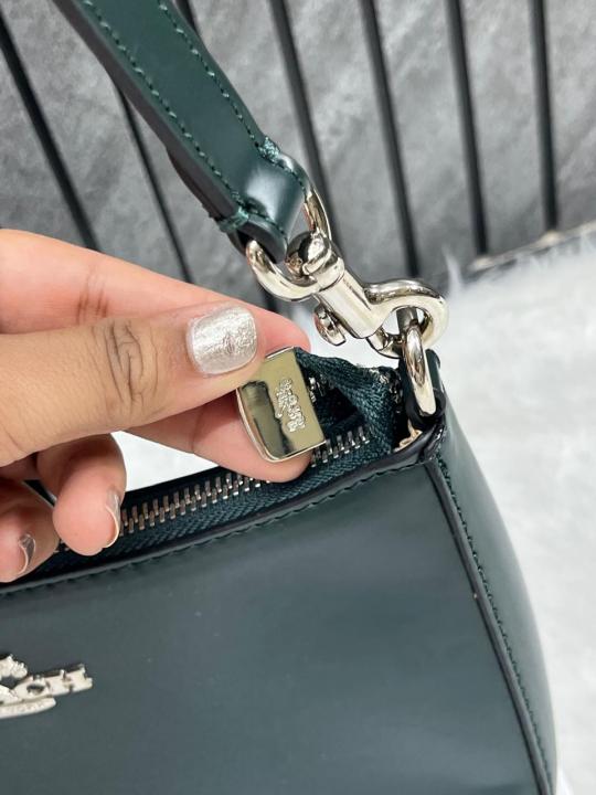 CH Teri ShoulderBag With_OriginalBox
