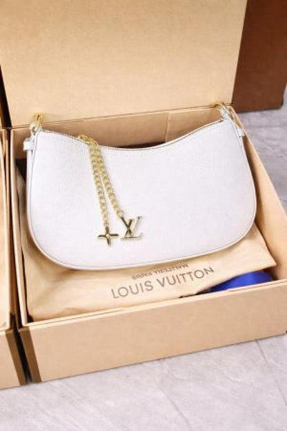 LV pochette bloom with box