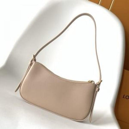 LV pochette bloom with box