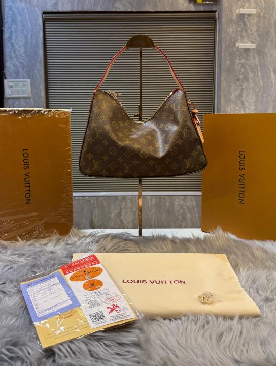 LV SLOUCHY WITH MAGNET BOX