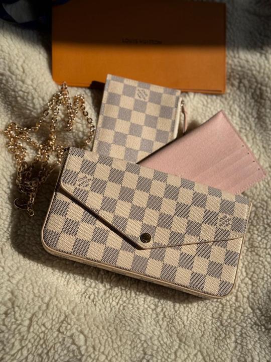 LV  Pochette Felicie Monogram Empreinte Leather Purse Handbags Bag