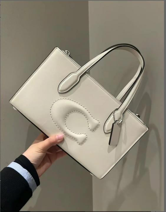 CH nina mini totebag with ogbox