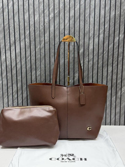 CH North Tote With Dust Cover &amp; Pouch