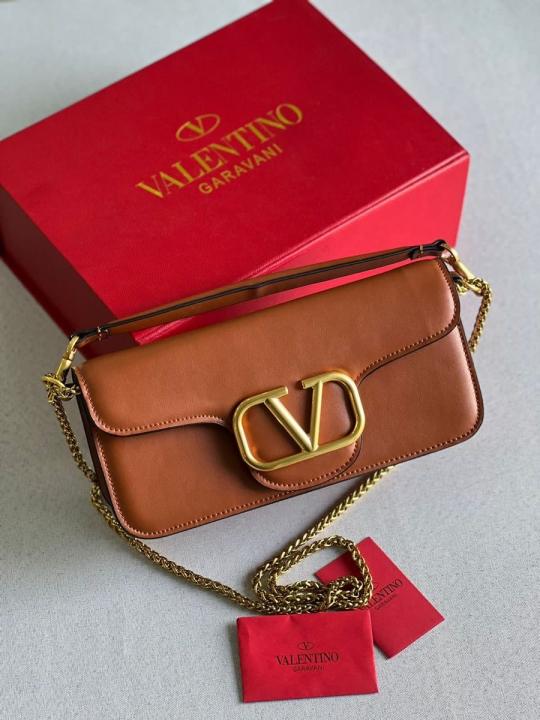 Val garavani handbag with box premium quality