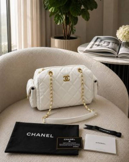 CN BOWLING QUILTED HANDBAG WITH PREMIUM QUALITY BOX