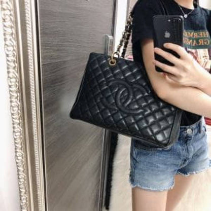 CN hand bag with dust bag and premium quality box