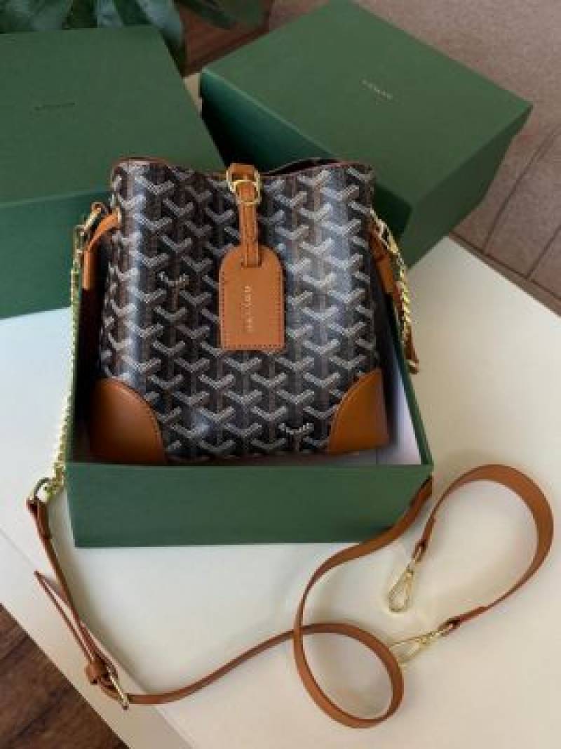 GY bucket bag with premium quality box