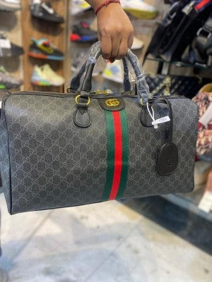 GCi DUFFLE BAG PREMIUM QUALITY WITH DUST COVER