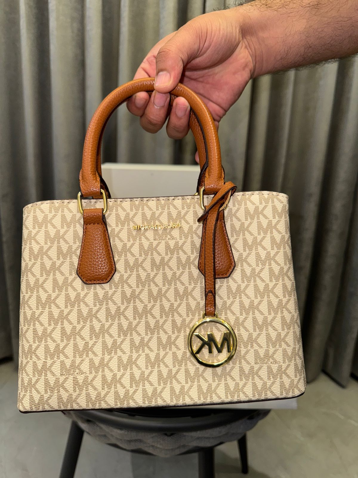 MK MIRROR EMILIA LOGO MINI TOTE BAG double box packing