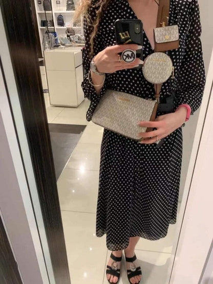 MK POCHETTE PREMIUM QUALITY WITH BOX