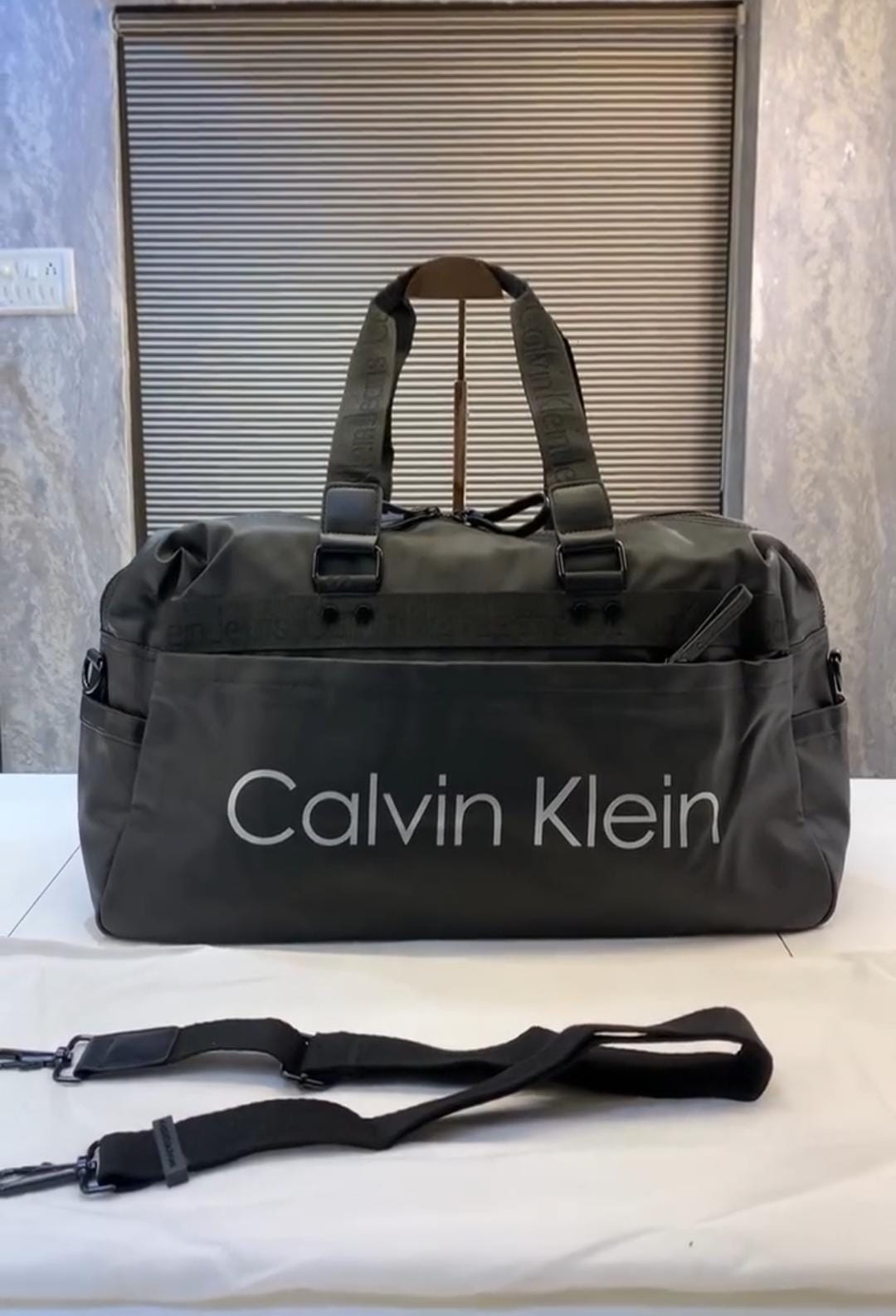 CK DUFFLE BAG PREMIUM QUALITY