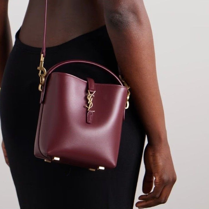 Saint bucket bag with og box