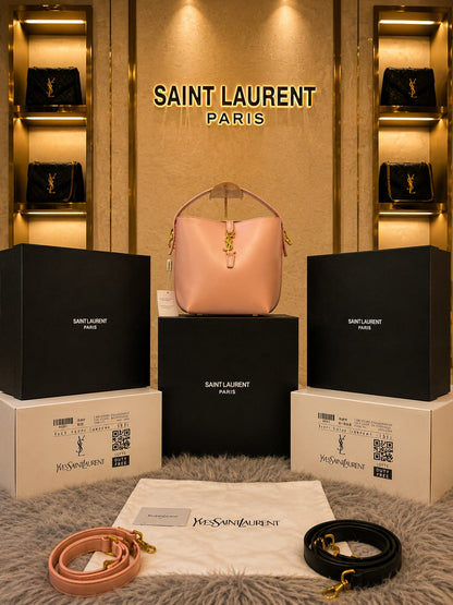 Saint bucket bag with og box